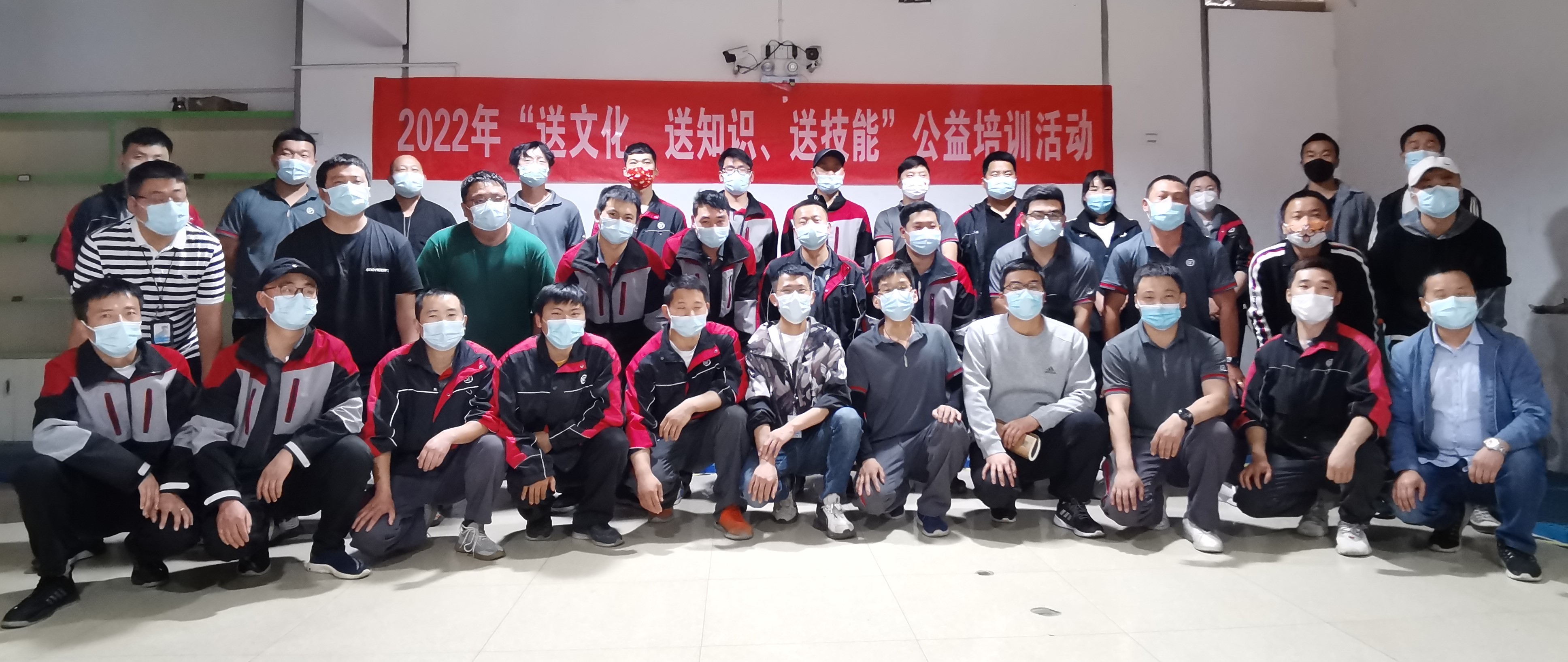 合影.jpg